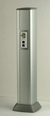 DKC / ДКС 36685 Угол CS 90 вертикальный внутренний 90° 300/80