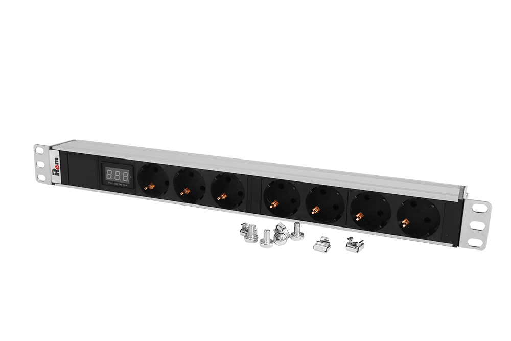 Блок розеток Rem-32 с амп, 7 Schuko, 32А, алюм., 19&amp;quot;, колодка (ЦМО)
