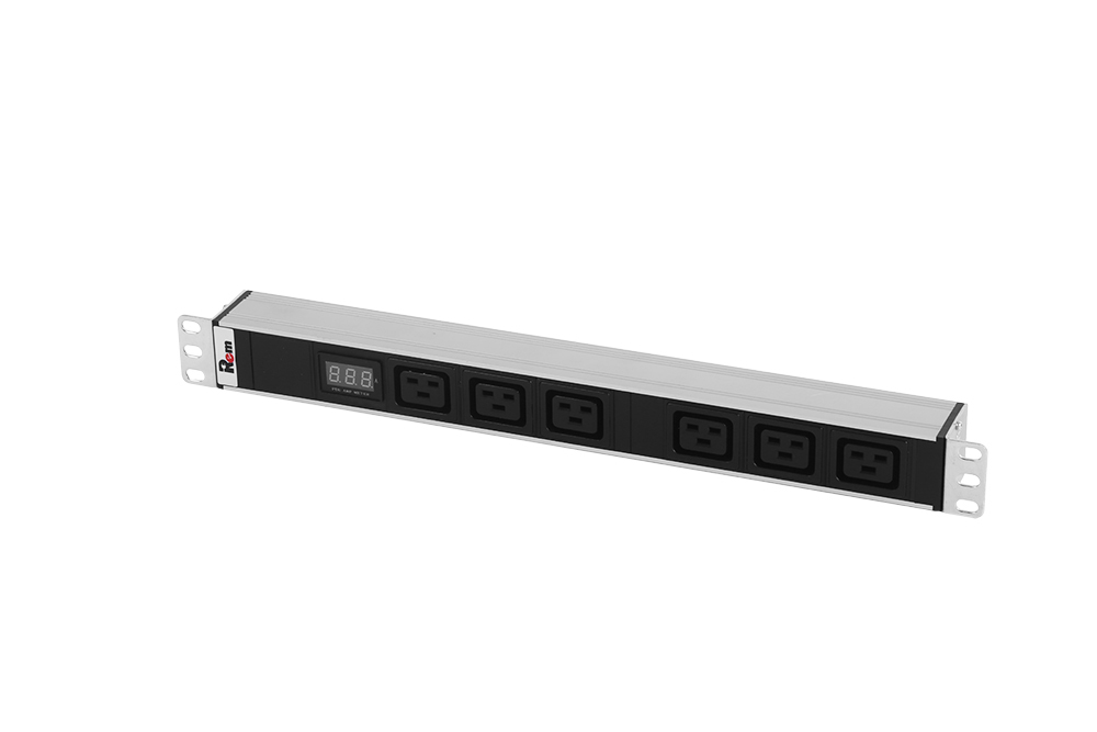 Блок розеток Rem-32 с амп., 6 IEC 60320 C19, 32А, алюм., 19&amp;quot;, колодка (ЦМО)