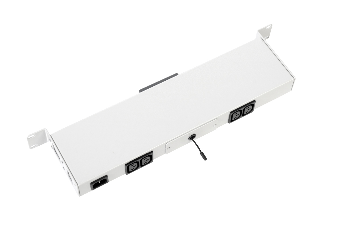 Панель управления вентиляторами, вход IEC60320 C14, 4 выхода IEC60320 C13, цвет черный (ЦМО)