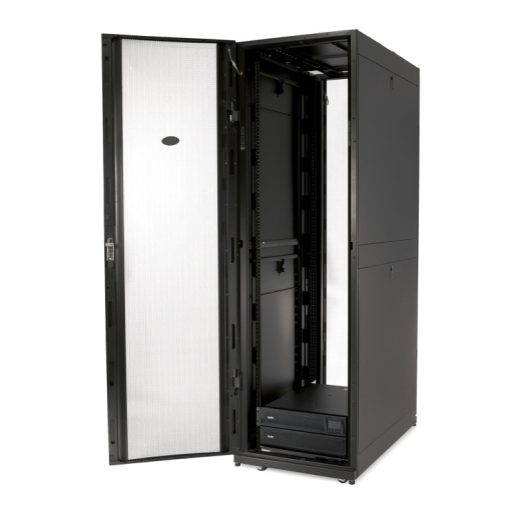 Шкаф NetShelter SX 42U 600х1070мм, с боковыми панелями, черный