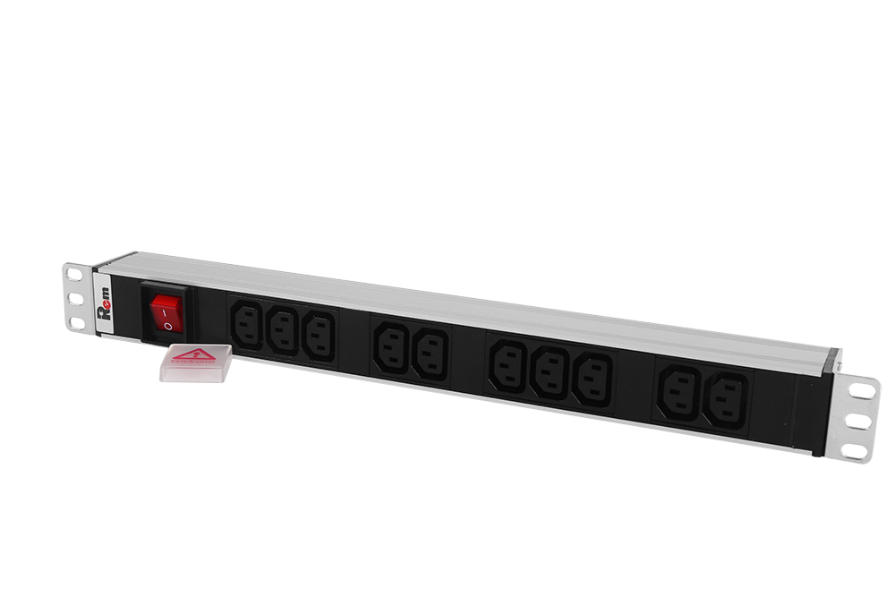 Блок розеток Rem-10 без шнура с выкл., 10  IEC 60320 C13, вход IEC 60320 C14, 10A, алюм., 19&amp;quot; (ЦМО)